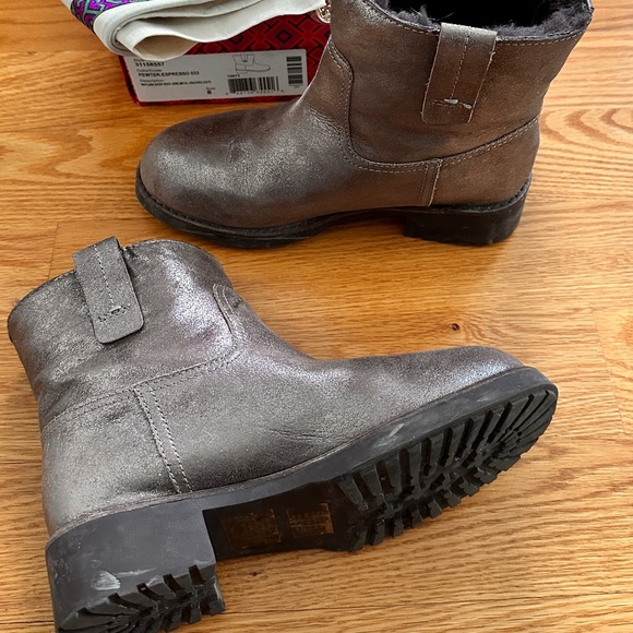 Tory Burch Wayland Short Boot (8) - Picture 8 of 16